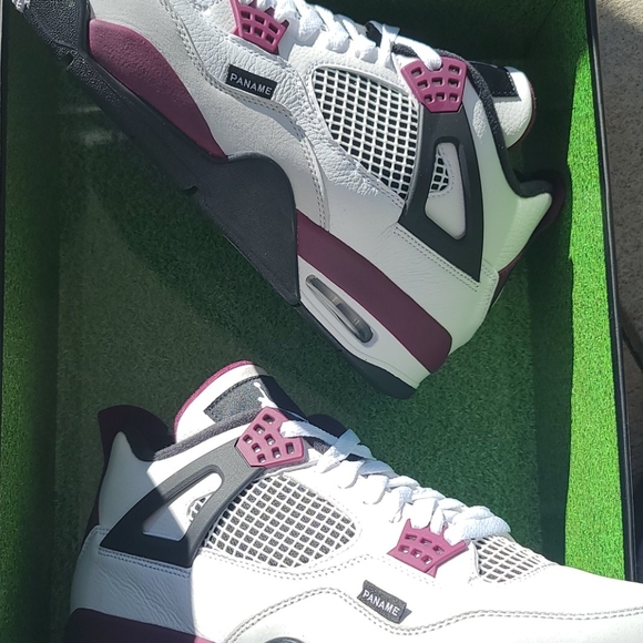 Jordans main image 4